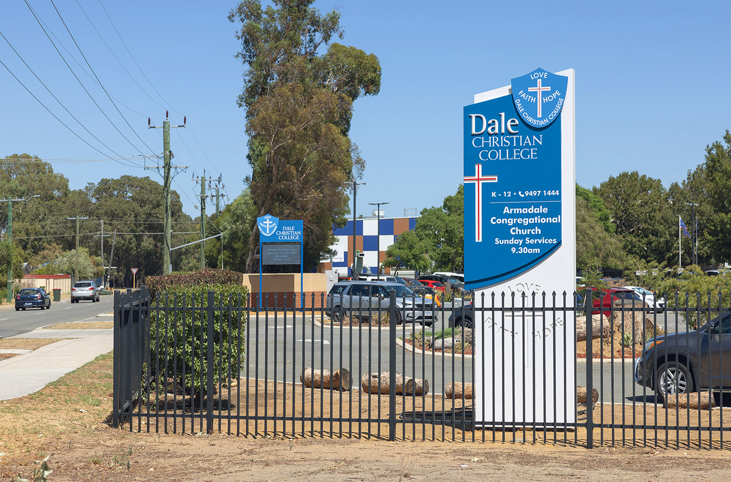 Wayfinding vs Directional Signage