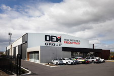 Signbizwa-oem-group-large-format-industrial-building-wall-signage-perth